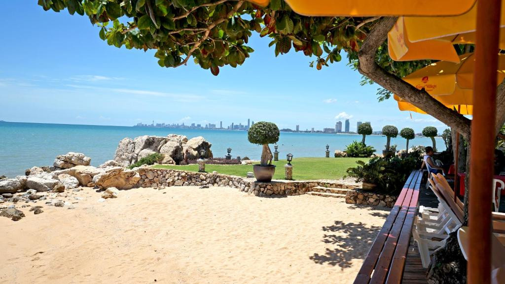 SUNSET VILLAGE BEACH RESORT — фото 15