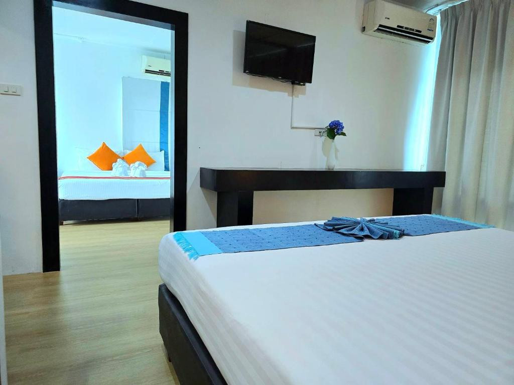THE REGIZT JOMTIEN PATTAYA (EX. I-TALAY RESORT) — фото 11