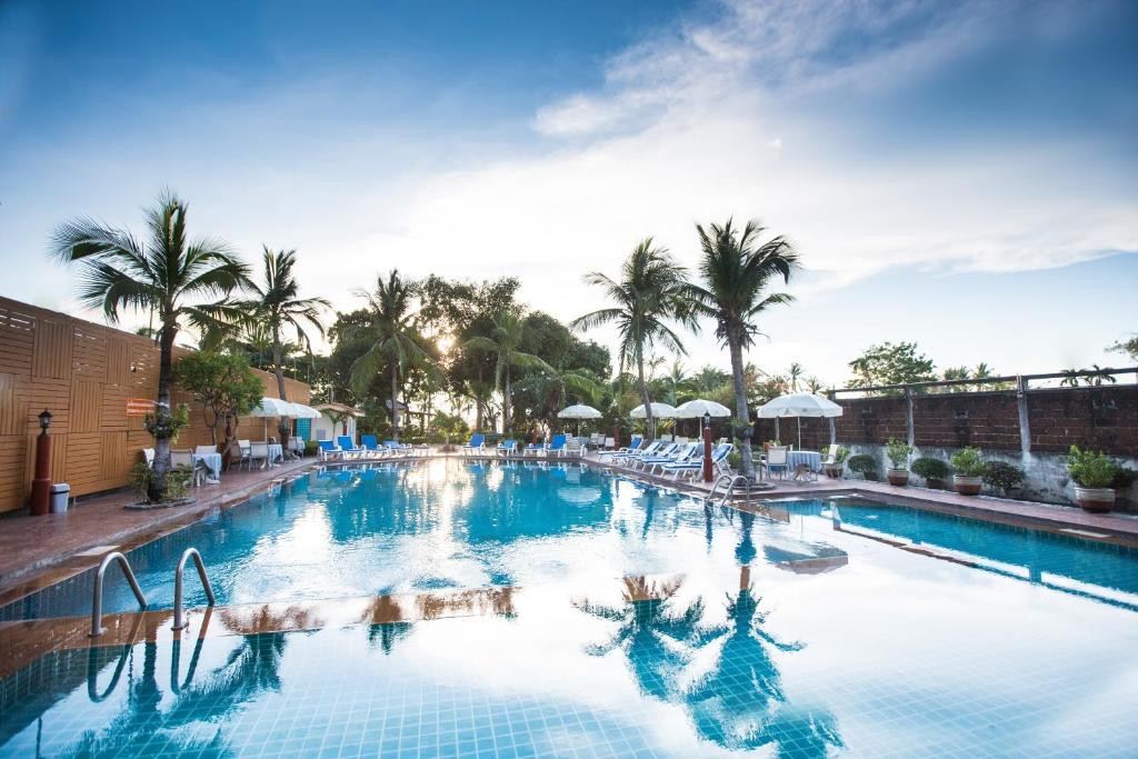 TWIN PALMS RESORT — фото 5
