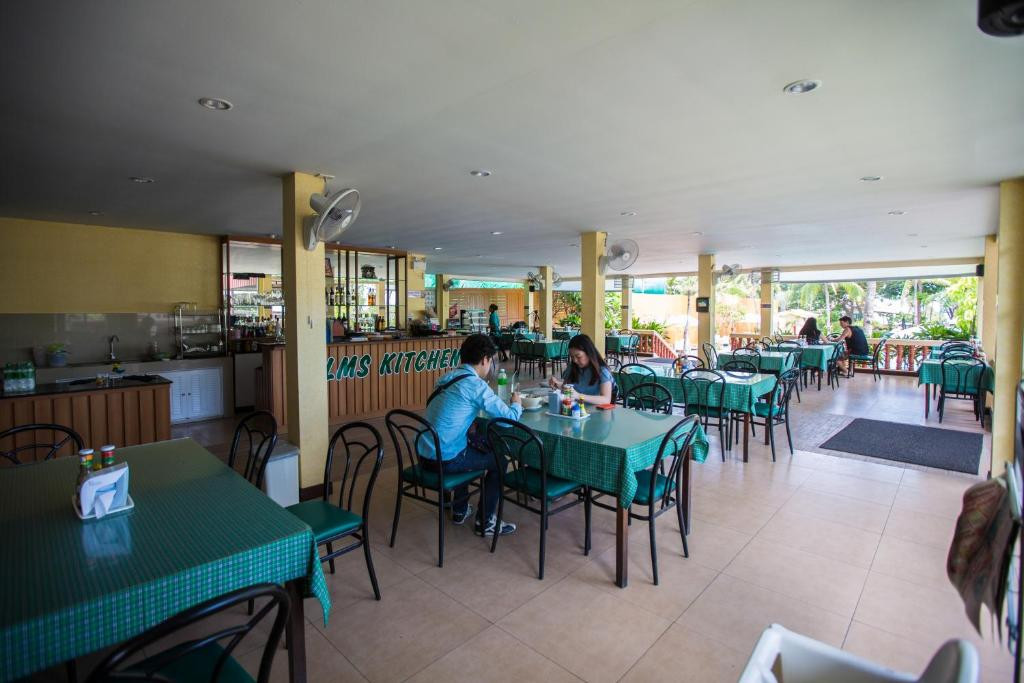 TWIN PALMS RESORT — фото 6