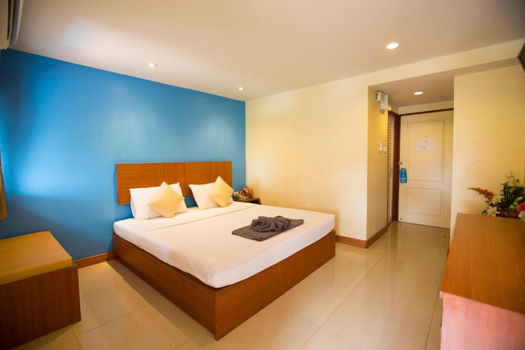 TWIN PALMS RESORT — фото 15