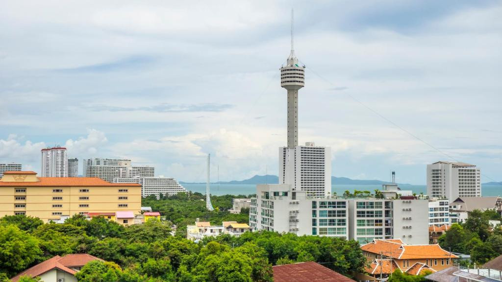 UNIQUE REGENCY PATTAYA  — фото 13