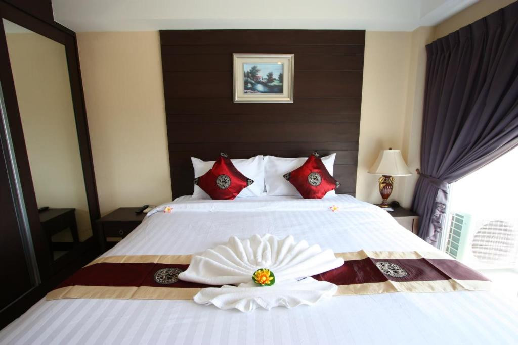 VALHALLA PATTAYA HOTEL — фото 3
