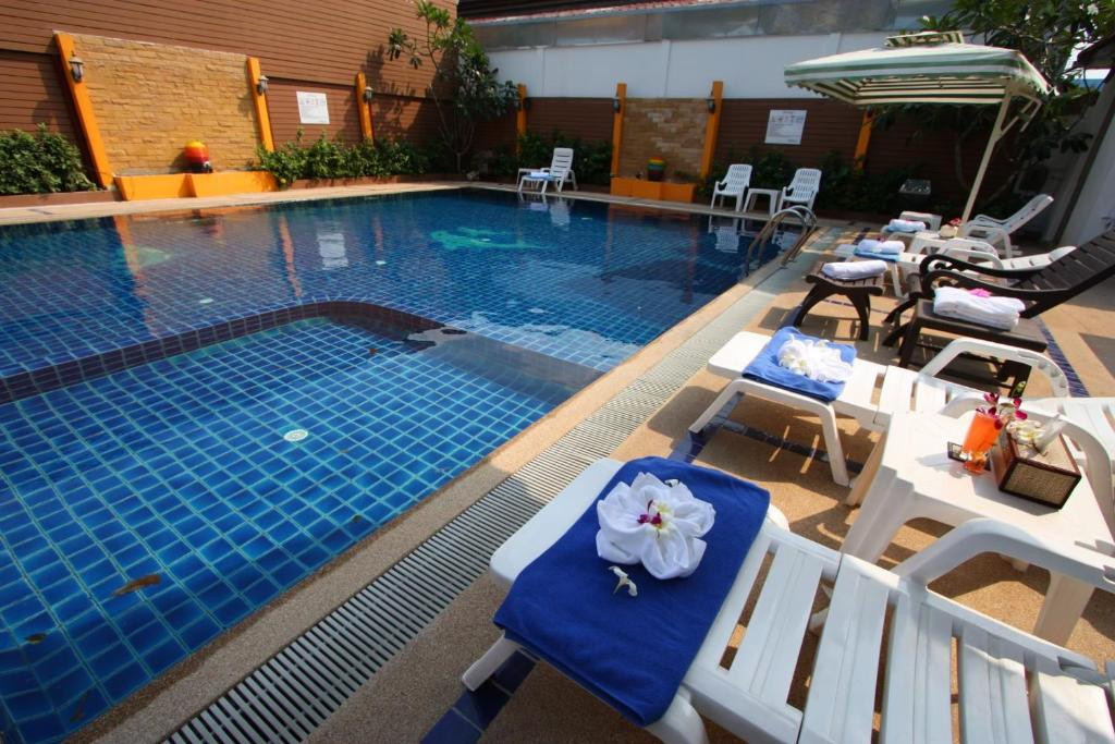 VALHALLA PATTAYA HOTEL — фото 10