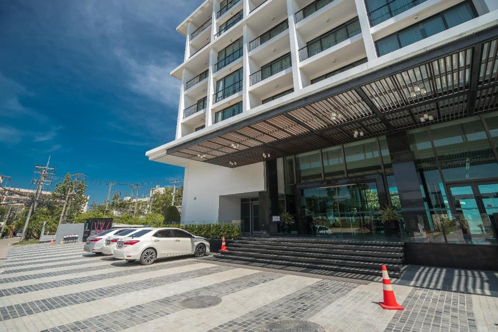 WAY HOTEL (EX. WAY BY GARDEN SEA VIEW RESORT) — фото 15