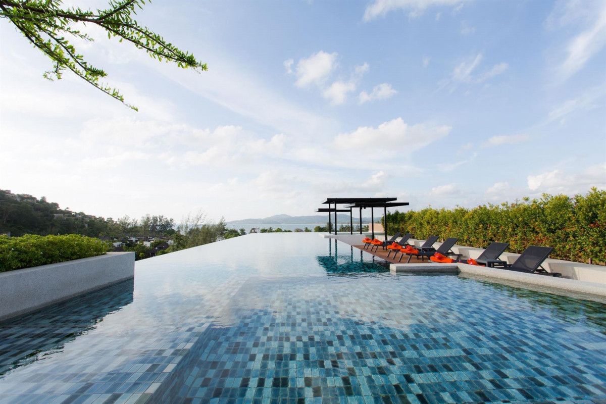 6TH AVENUE SURIN BEACH — фото 2