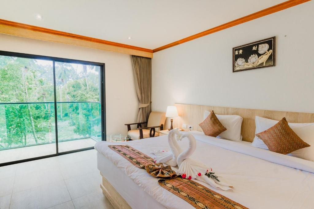 AIRPORT BEACH HOTEL PHUKET — фото 15