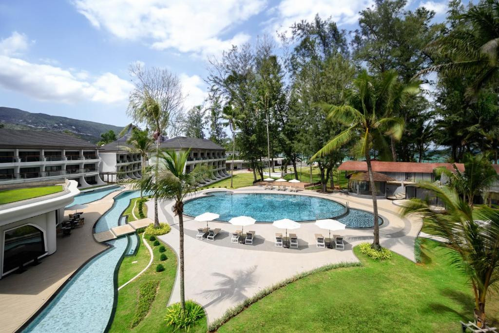 AMORA BEACH RESORT