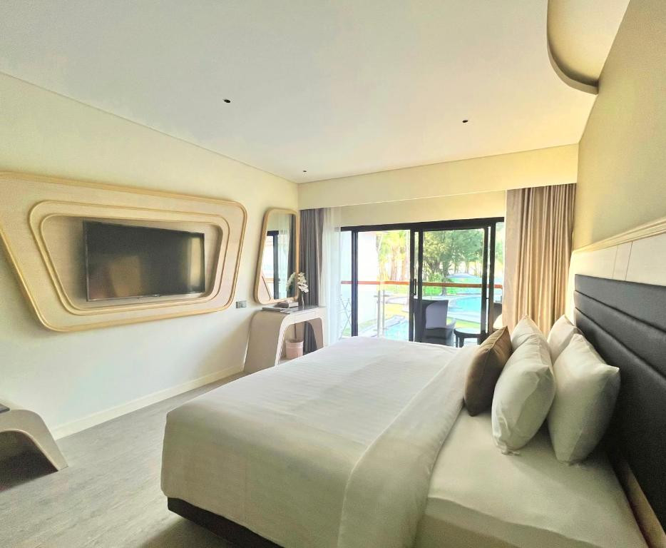AMORA BEACH RESORT — фото 11