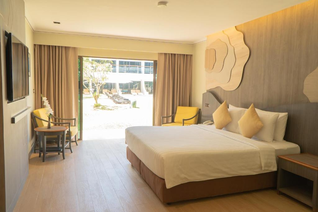 AMORA BEACH RESORT — фото 17