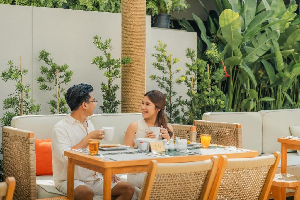 ANDAMAN BEACH HOTEL PHUKET HANDWRITTEN COLLECTION — фото 8