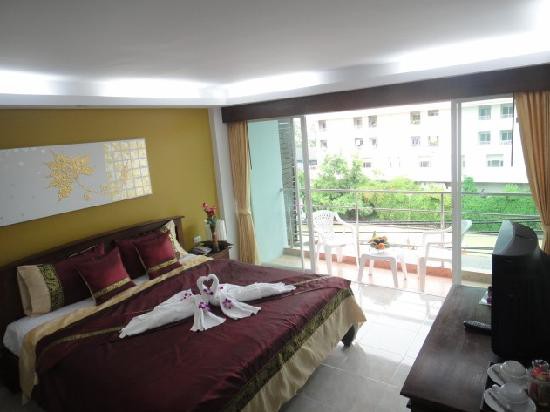AP RESIDENCE