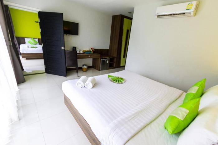 AQUA MAYA PHUKET (EX. DIPANTAI BOUTIQUE BEACH RESORT) — фото 4