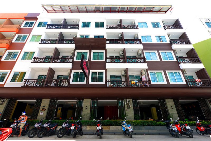 AT HOME BOUTIQUE