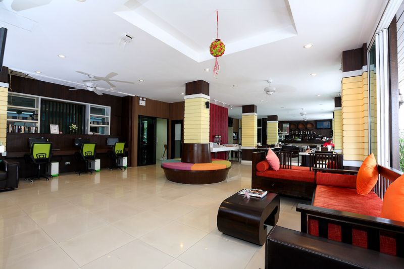 AT HOME BOUTIQUE — фото 10