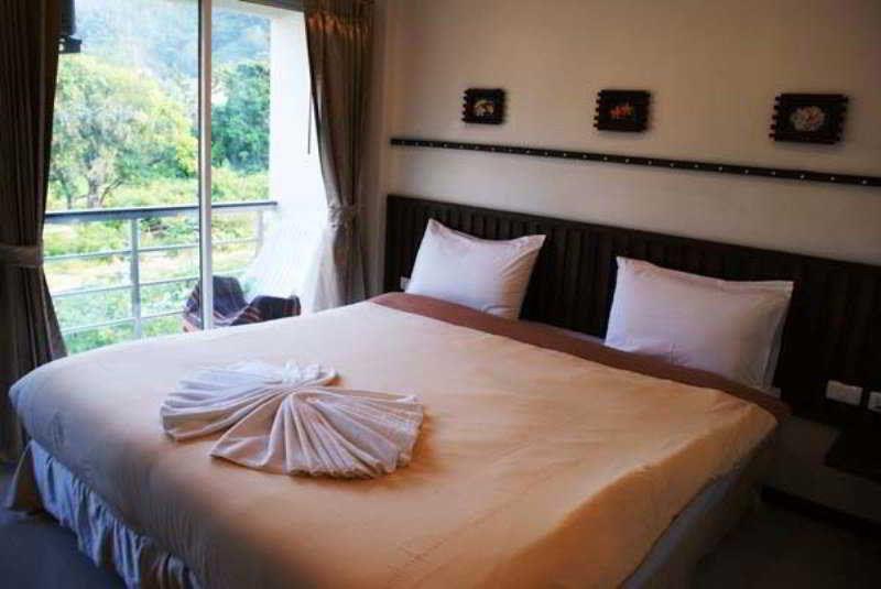 ATHOME HOTEL TWO NANAI 8 & THAI KITCHEN — фото 10