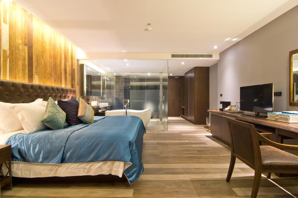 AWAY PHUKET LE CORAL (EX. LE CORAL HIDEAWAY BEYOND) — фото 2