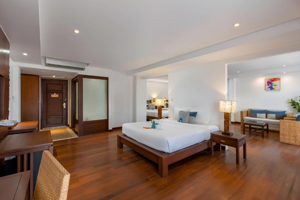 BAAN LAIMAI BEACH RESORT & SPA — фото 5