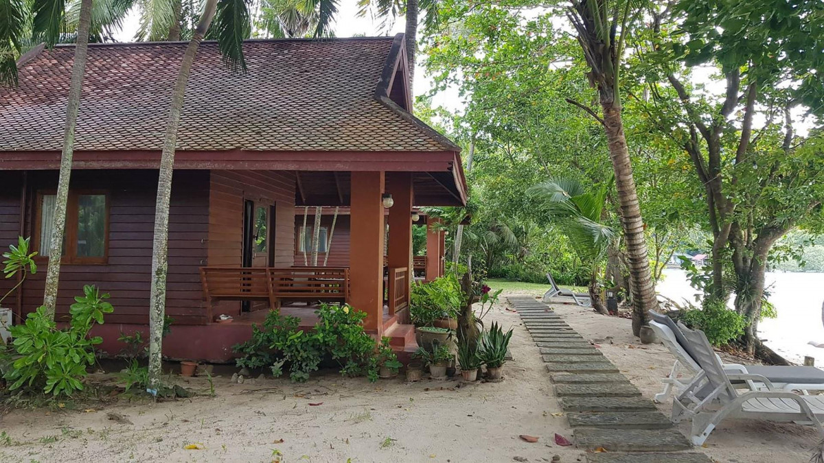 BAAN MAI COTTAGES & RESTUARANT — фото 10