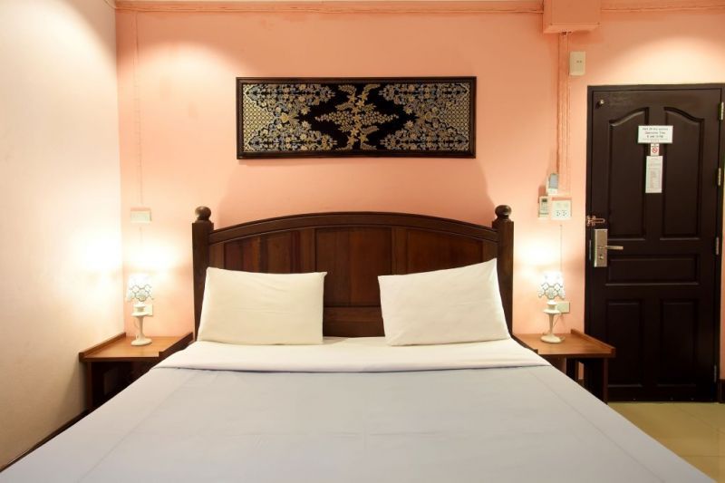 BAAN SUTRA GUESTHOUSE — фото 4