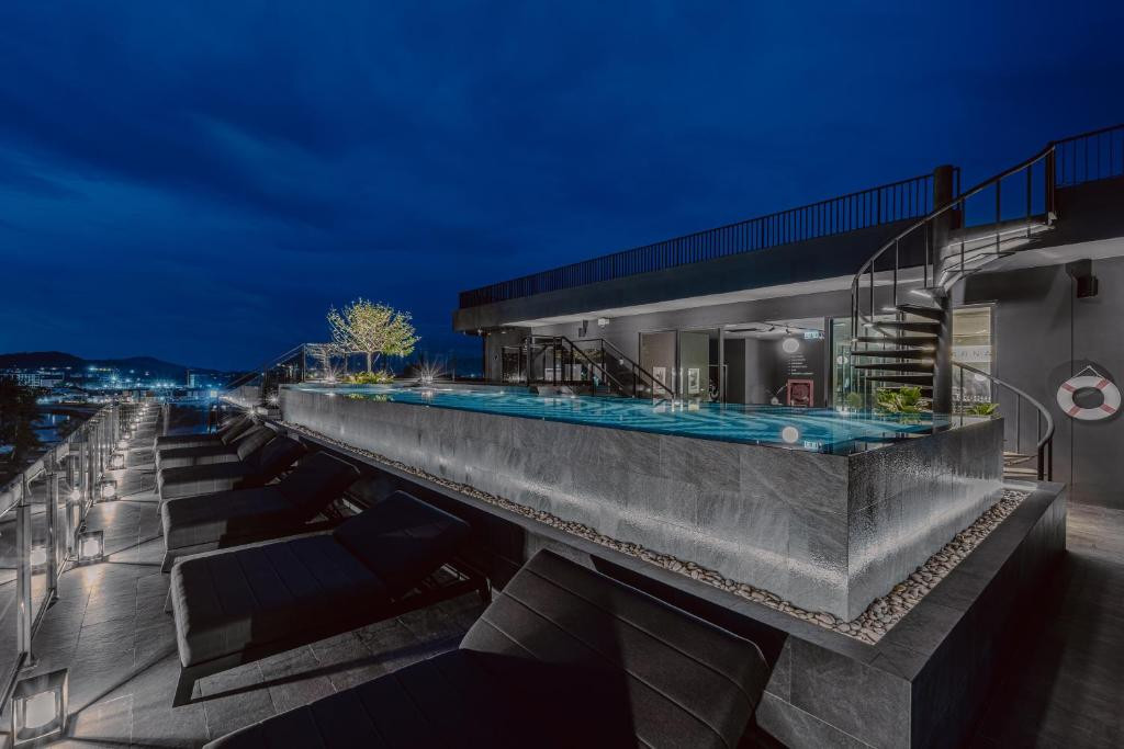 BLU MONKEY HUB & HOTEL BANGTAO BEACH PHUKET — фото 12