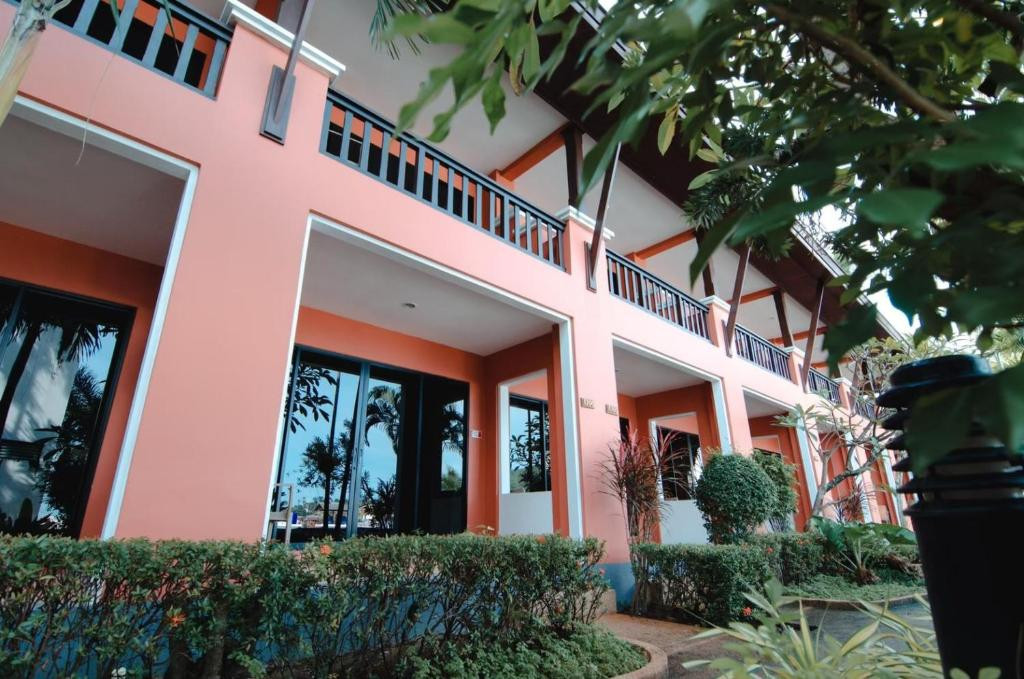 C&N RESORT AND SPA — фото 17