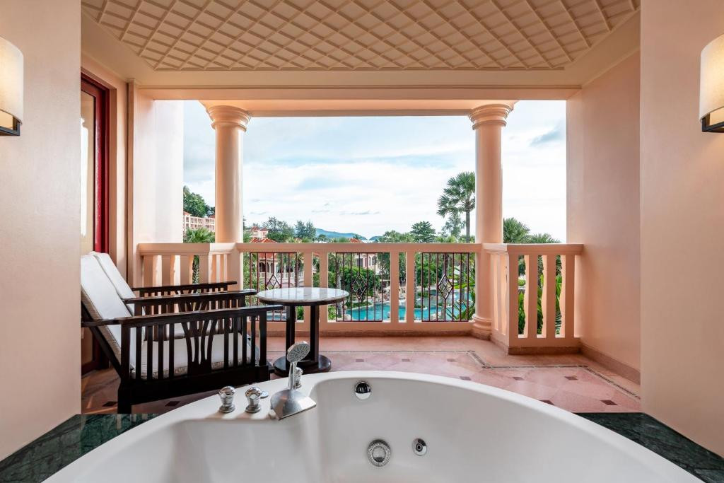 CENTARA GRAND BEACH RESORT PHUKET — фото 16