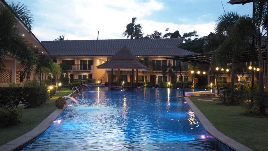 CHIVATARA RESORT & SPA BANG TAO BEACH PHUKET — фото 2
