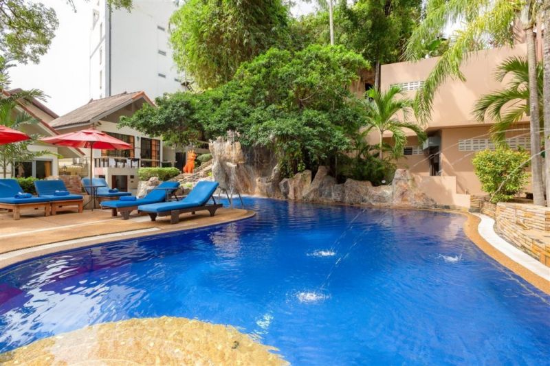 CLUB BAMBOO RESORT