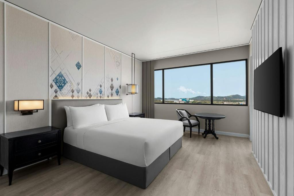 COURTYARD BY MARRIOTT PHUKET TOWN (EX. METROPOLE) — фото 17