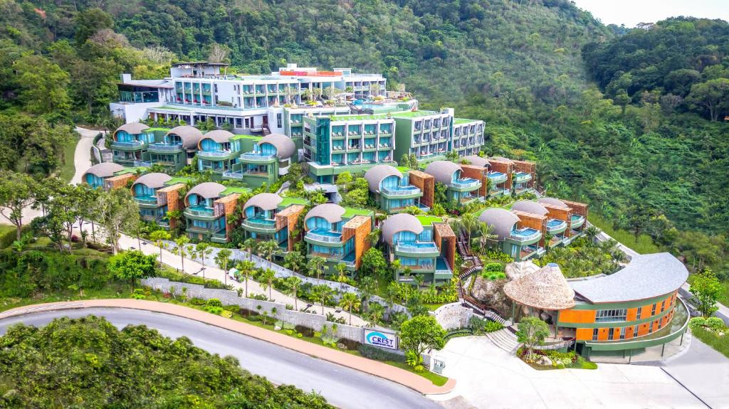 CREST RESORT & POOL VILLAS — фото 4