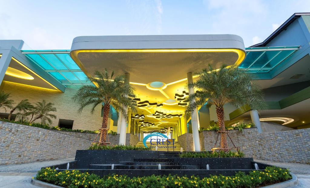 CREST RESORT & POOL VILLAS — фото 16