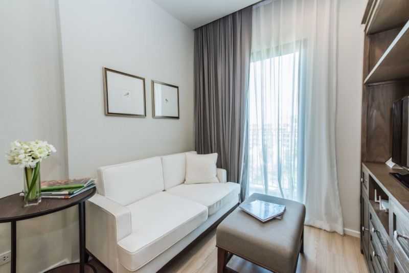 DLUX CONDOMINIUM — фото 4