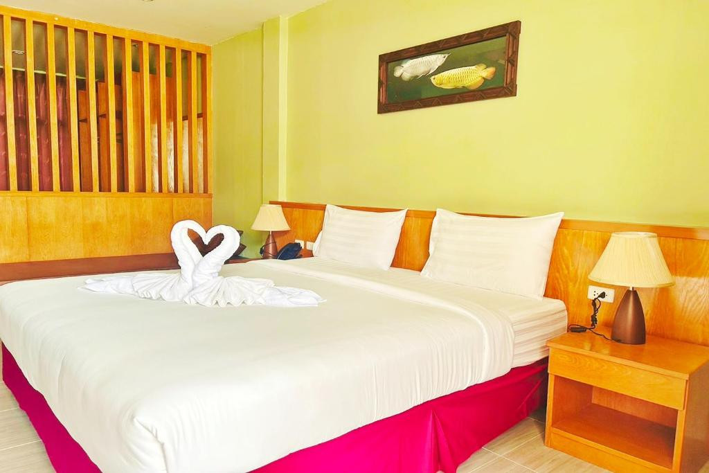 DOME RESORT (EX. VILLA BOTANY KATA BEACH)