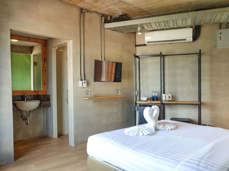 ECOLOFT HOTEL — фото 9