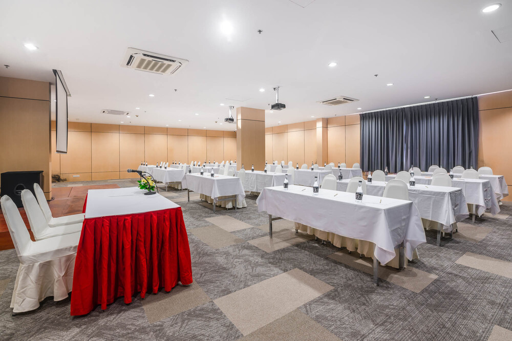ELITE SUITE PATONG (EX.BAUMAN RESIDENCE) — фото 13