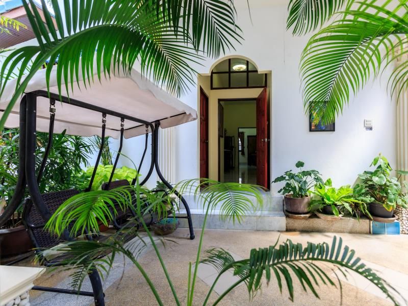 ERIKSSON GUESTHOUSE — фото 3