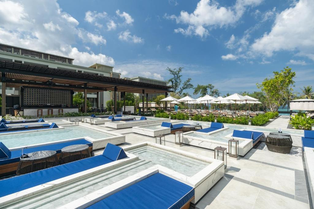FOUR POINTS BY SHERATON PHUKET PATONG BEACH RESORT — фото 4