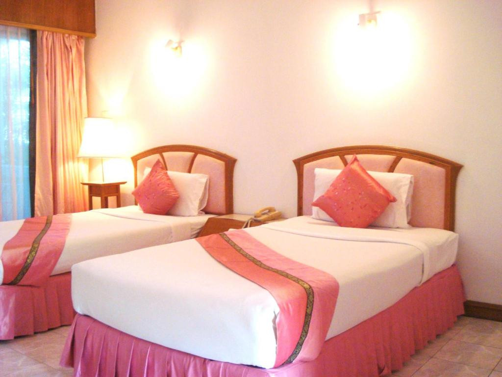 GOLDEN SAND INN PHUKET — фото 11