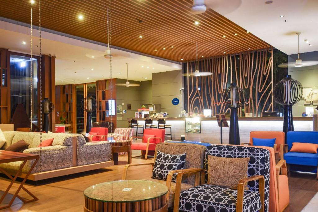 HOLIDAY INN EXPRESS PHUKET PATONG BEACH CENTRAL — фото 16