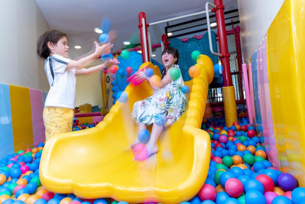 HOLIDAY INN RESORT PHUKET SURIN BEACH (EX. DESTINATION RESORTS PHUKET SURIN BEACH) — фото 7