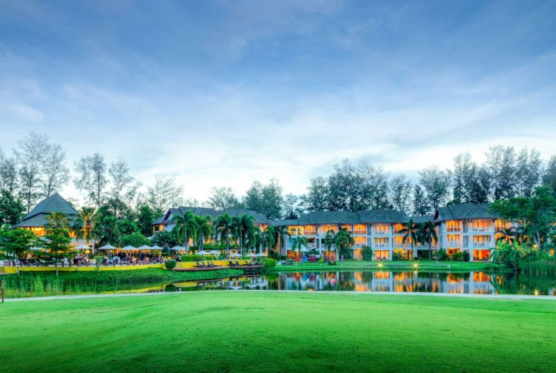 HOMM SUITES LAGUNA (EX. LAGUNA HOLIDAY CLUB)