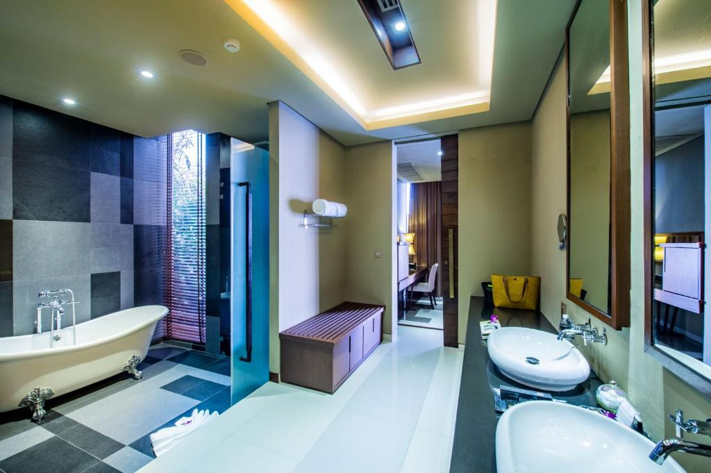 IMPIANA PRIVATE VILLAS — фото 9