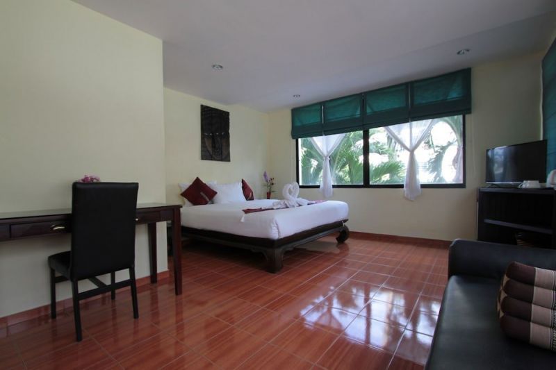 KARON BEACH POOL HOTEL — фото 11