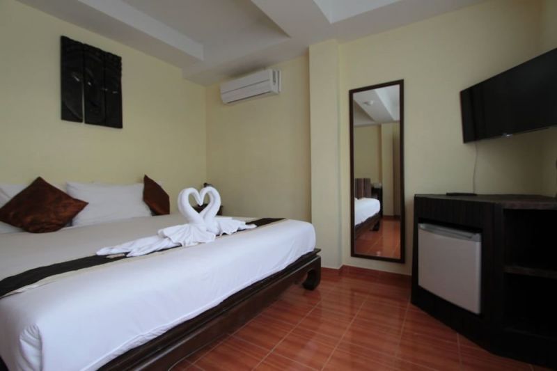 KARON BEACH POOL HOTEL — фото 15
