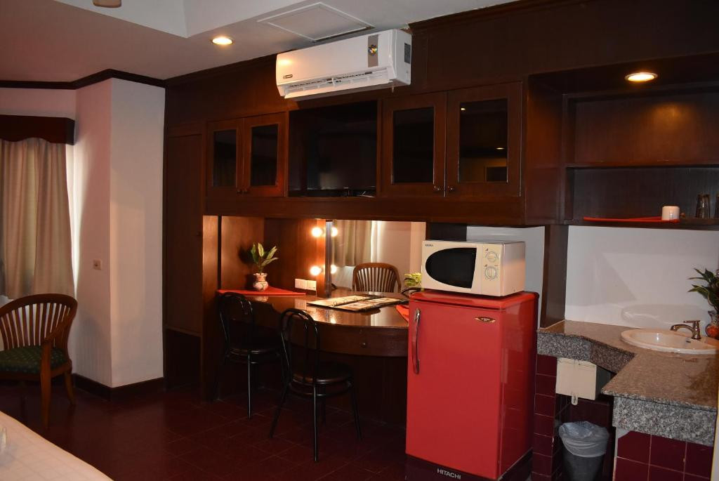 KARON CAFE INN — фото 13