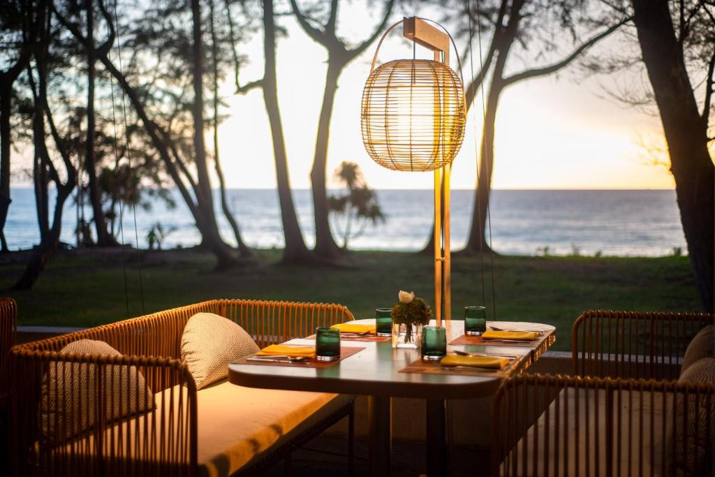 LE MERIDIEN PHUKET MAI KHAO BEACH RESORT — фото 3