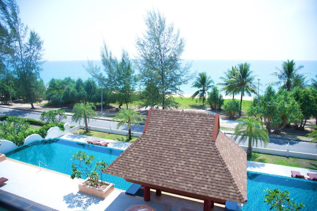 MAIKHAO PALM BEACH RESORT — фото 2