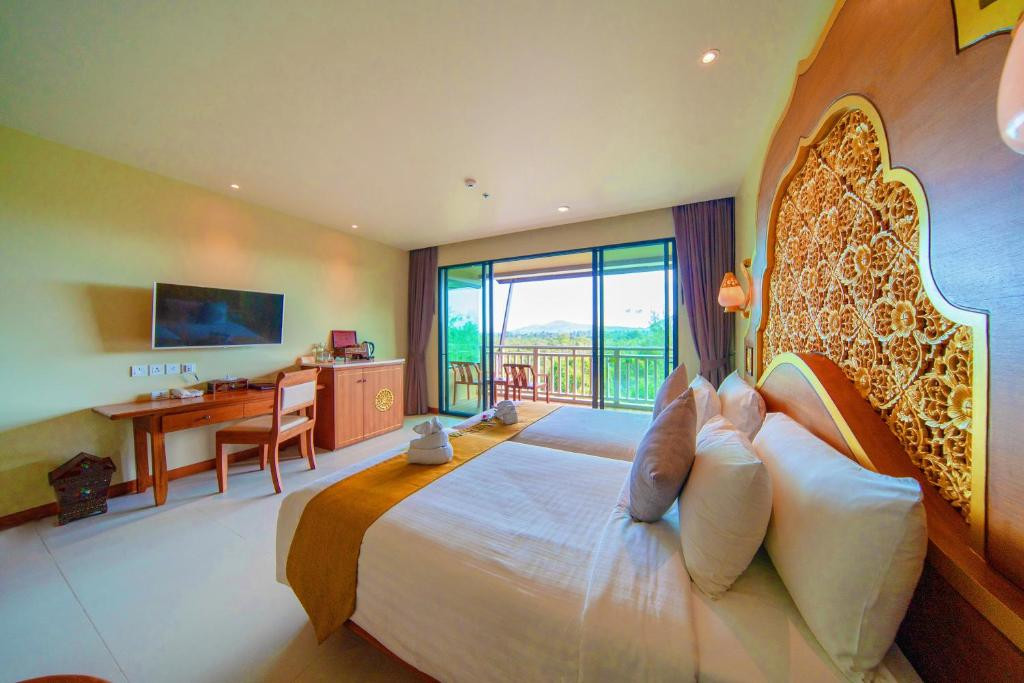 MAIKHAO PALM BEACH RESORT — фото 17