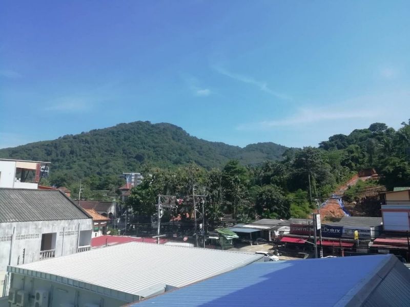 MAY HOUSE KARON BEACH
